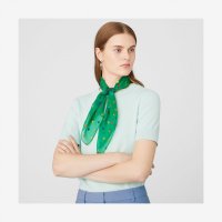 scarf-70--033523S 08-worn-5-300-0-2048-2048.jpg