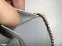 Eredeti_Louis_Vuitton_aranysarga_Vernis_cipzaros_kis_penztarca_400301609006073.jpg