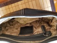 Inside Coach soho hobo.jpg