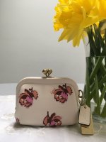 KisslockFlowerPrint79629_002.jpg