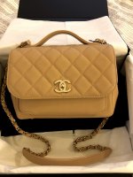 chanel business affinity - beige