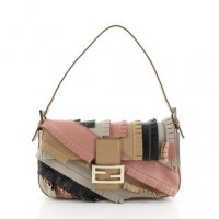 54209-6_20Fendi_20Baguette_20Fringe_20Leather_20Medium_2D_0002_516x516.jpg