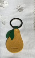 PearFobCharm_002.jpg