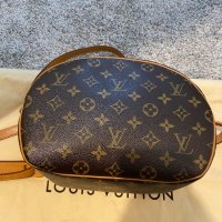 Poshmark8.jpg