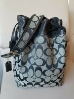 yourfashionverdict fake coach H2H-9165 front.jpg