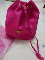 prada_drawstring_1541908709_4bee1eb1_progressive.jpg