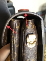 Reverse Monogram Pochette Metis Cracking issues