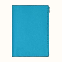 globe-trotter-eazip-agenda-cover--074865CK0F-front-1-300-0-1700-1700-q99_b.jpg