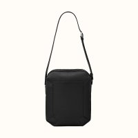 hermes-flash-bag--076563CK89-front-1-300-0-1700-1700-q99_b.jpg