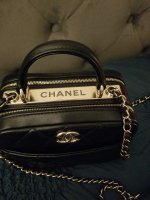 LOOK INSIDE THE NEW CHANEL MINI BOWLING BAG : what fits / modshots