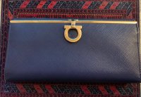 wallet ferragam2.jpg