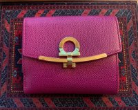 wallet ferragamo1.jpg