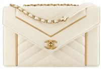 Chanel-Chevron-Flap-Bag-16.jpg