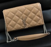 Louis Vuitton nude clutch match nude CLs? Help!