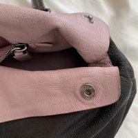 prada 3.jpg