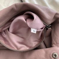 prada 2.jpg