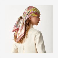 scarf-90--003517S 16-worn-7-300-0-2048-2048.jpg
