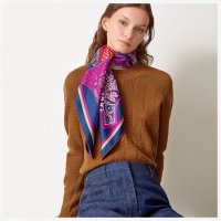 scarf-90--003532S 06-worn-7-50-0-2048-2048.jpg