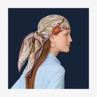 scarf-90--003535S 02-worn-6-300-0-2048-2048.jpg