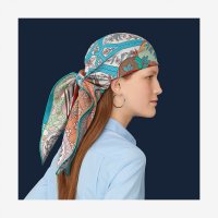 scarf-90--003535S 07-worn-6-300-0-2048-2048.jpg