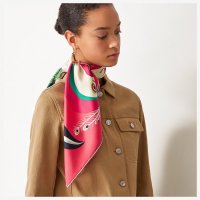 scarf-90--003560S 03-worn-7-50-0-2048-2048.jpg