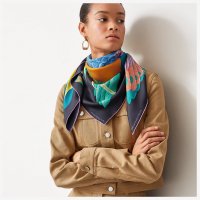 scarf-90--003560S 06-worn-7-50-0-2048-2048.jpg