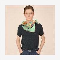 scarf-90--003560S 08-worn-6-300-0-2048-2048.jpg