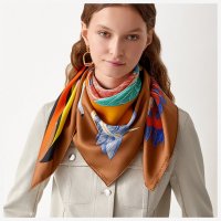 scarf-90--003560S 13-worn-7-50-0-2048-2048.jpg