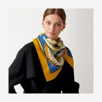 scarf-90--071729S 01-worn-7-300-0-2048-2048.jpg