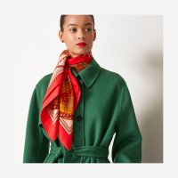 scarf-90--071729S 14-worn-7-300-0-2048-2048.jpg