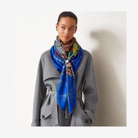 scarf-140--243433S 12-worn-7-300-0-2048-2048.jpg