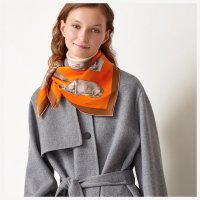 scarf-70---983588S 09-worn-7-50-0-2048-2048.jpg