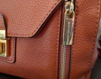 MICHAEL KORS TAN LEATHER SATCHEL SIDE ZIPPER 2.jpg