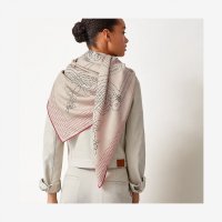 scarf-140--243580S 03-worn-7-300-0-2048-2048.jpg