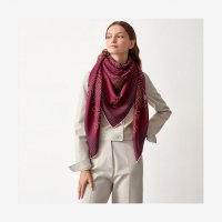 scarf-140--243580S 05-worn-7-300-0-2048-2048.jpg