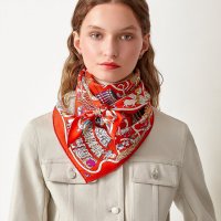 exposition-universelle-scarf-90--003536S 12-worn.jpg