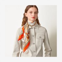 scarf-90--981350S 16-worn-7-300-0-2048-2048.jpg