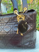 authentic_christian_dior_lady__1593926897_cc4fefb5_progressive.jpg