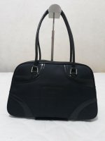 prada_vintage_nylon_1592162014_dd3a0bba_progressive.jpg