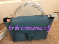 couriercarryallfitsmacbookair.jpg