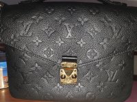 What's up with the font of this pochette Métis? Looks crooked🥴 :  r/Louisvuitton