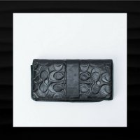 weloveourbags fake coach embossed signature wallet front.jpg