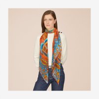 scarf-140--433138S 03-worn-6-300-0-2048-2048.jpg
