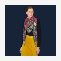 scarf-140--433138S 11-worn-6-300-0-2048-2048.jpg