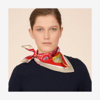 scarf-45--893502S 07-worn.jpg
