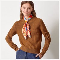 scarf-70---983563S 02-worn.jpg