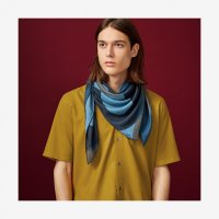 scarf-100--103554T 12-worn.jpg