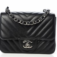 Chanel Mini Square (7).jpg