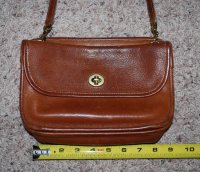 unk_0121-319_Twin Clutch-like-9x7-one-turnlock-b.jpg