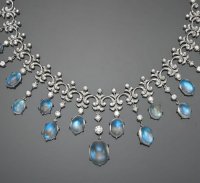 moonstone necklace.jpg